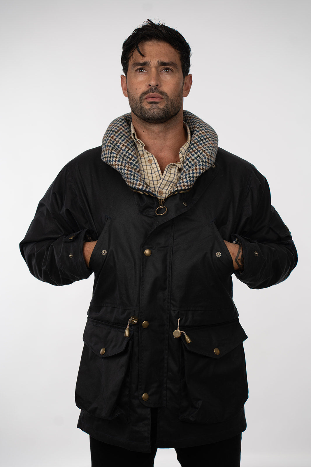 Lockwood Original Issue - The Vintage Henry, front view on a male model